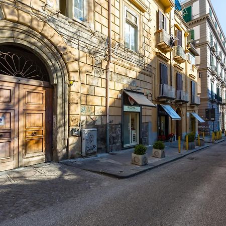 Le Radici Di Parthenope Leilighet Napoli Eksteriør bilde